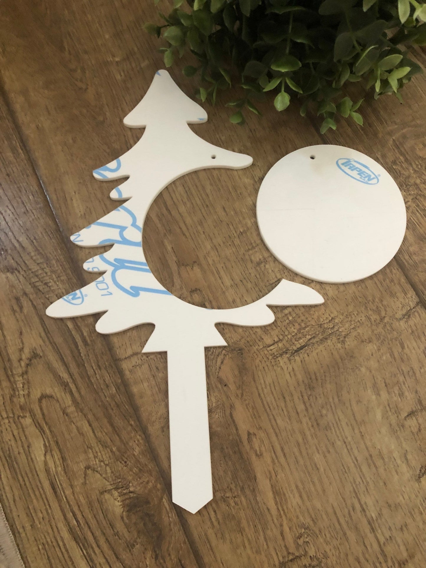 Memorial Grave Marker Christmas Tree Blanks With Optional Bauble. Clear, White or Frosted. Pack Of 10